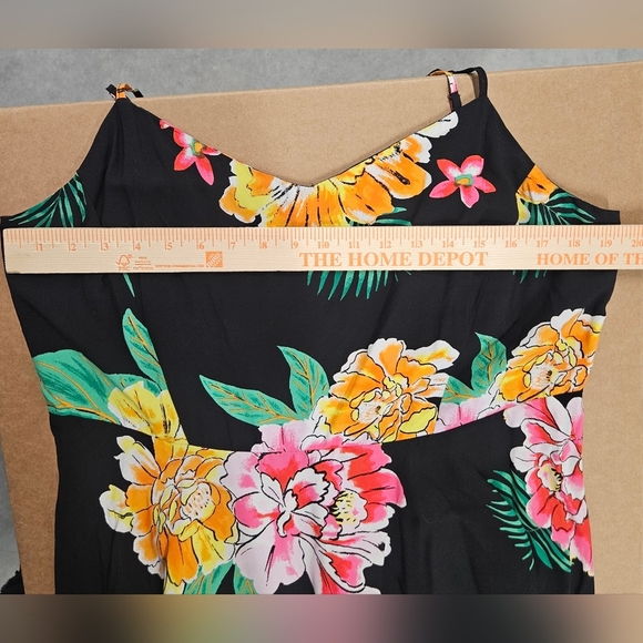 0004 Old Navy New NWT Tropical Black Floral Spaghetti Strap Dress Travel Size XL - Picture 8 of 11